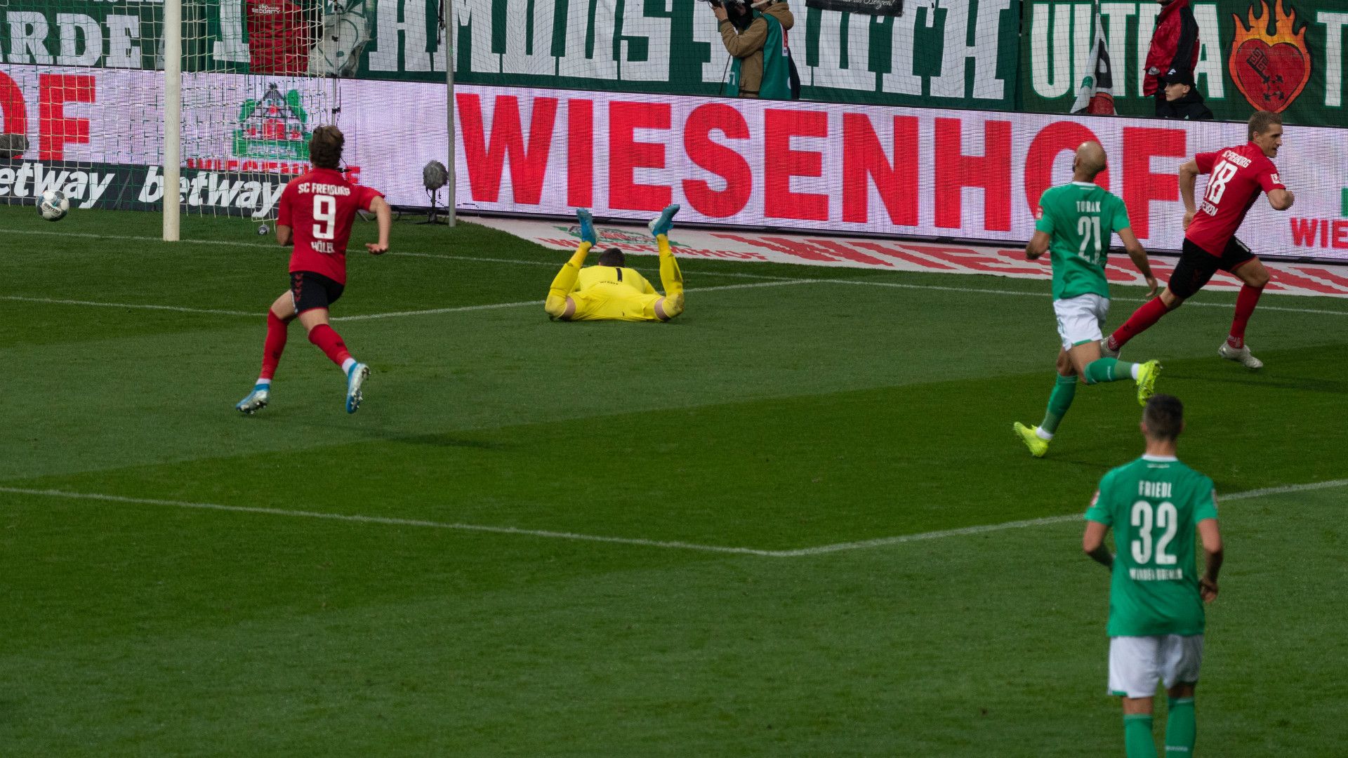 NILS PETERSEN FREIBURG