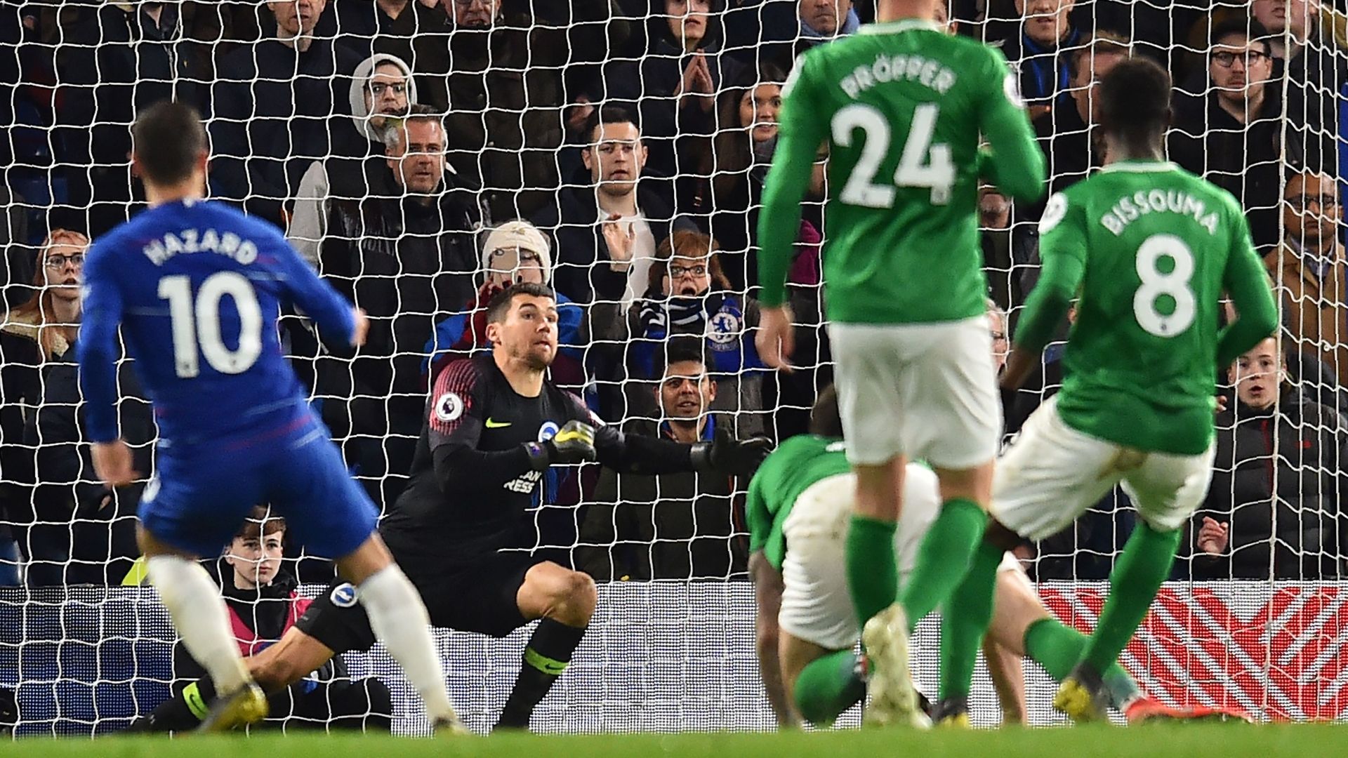 Mat Ryan/ Eden Hazard