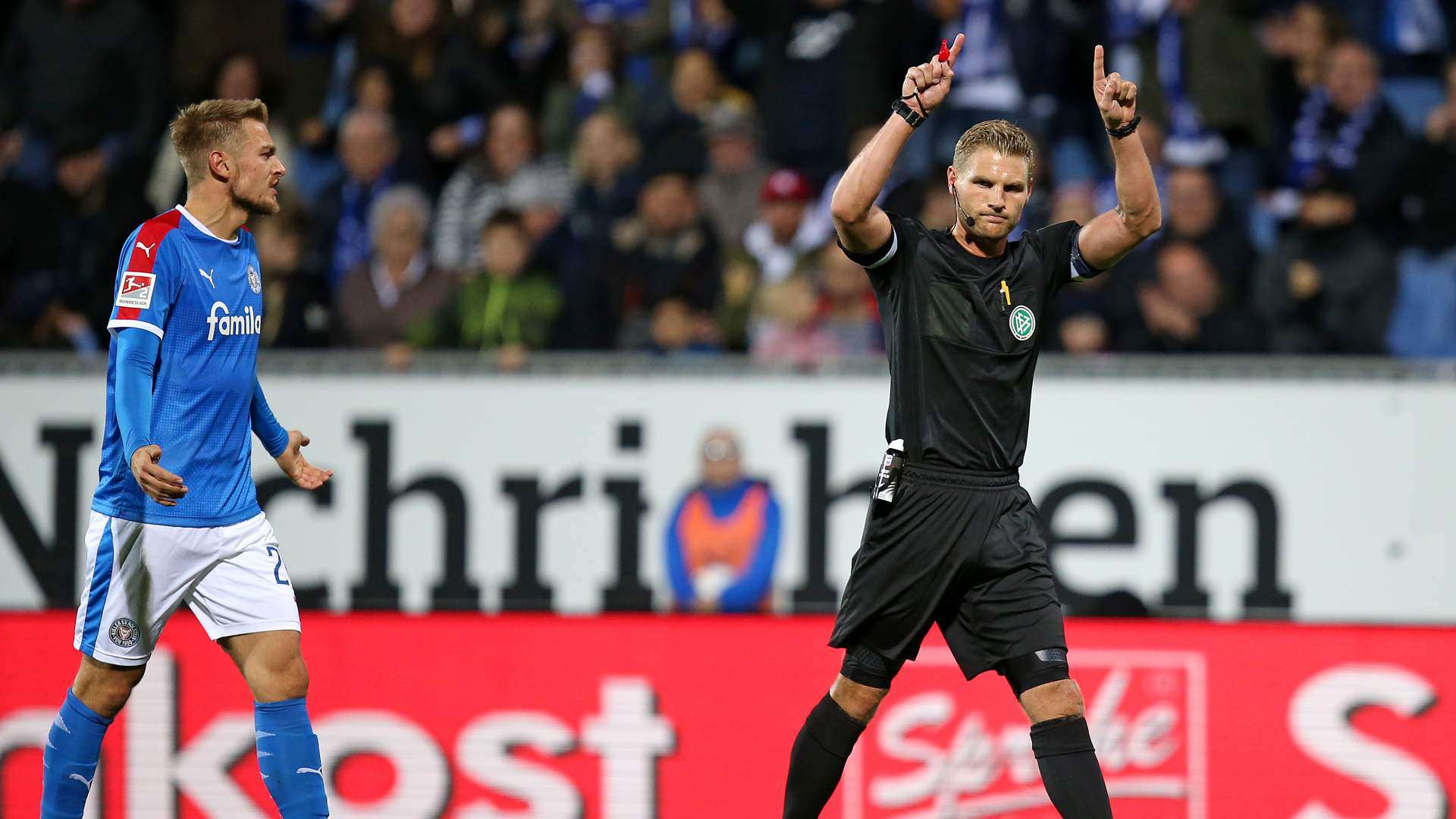 Holstein Kiel v VfL Bochum 2019-10-26