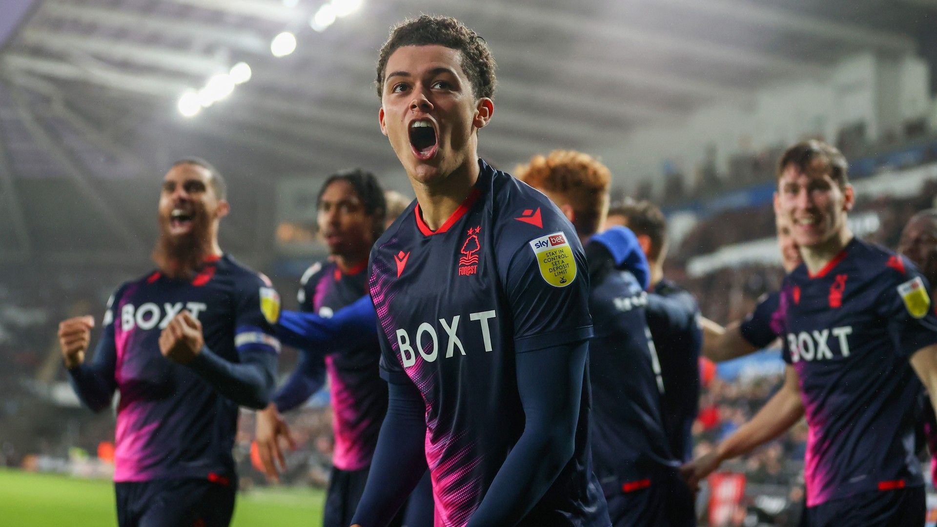 Brennan Johnson Nottingham Forest 2021-22