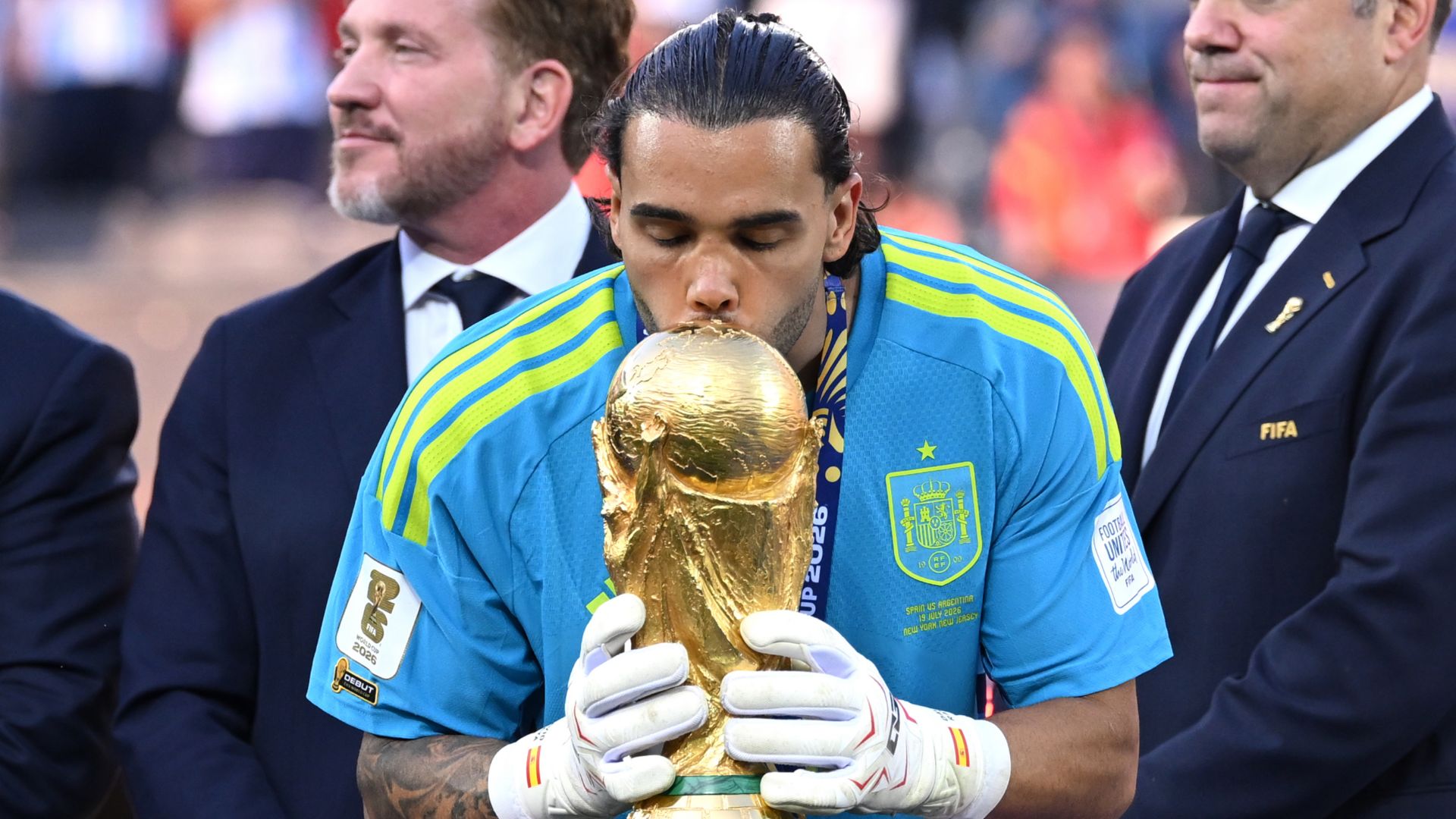 David Raya World Cup trophy 2026 Spain