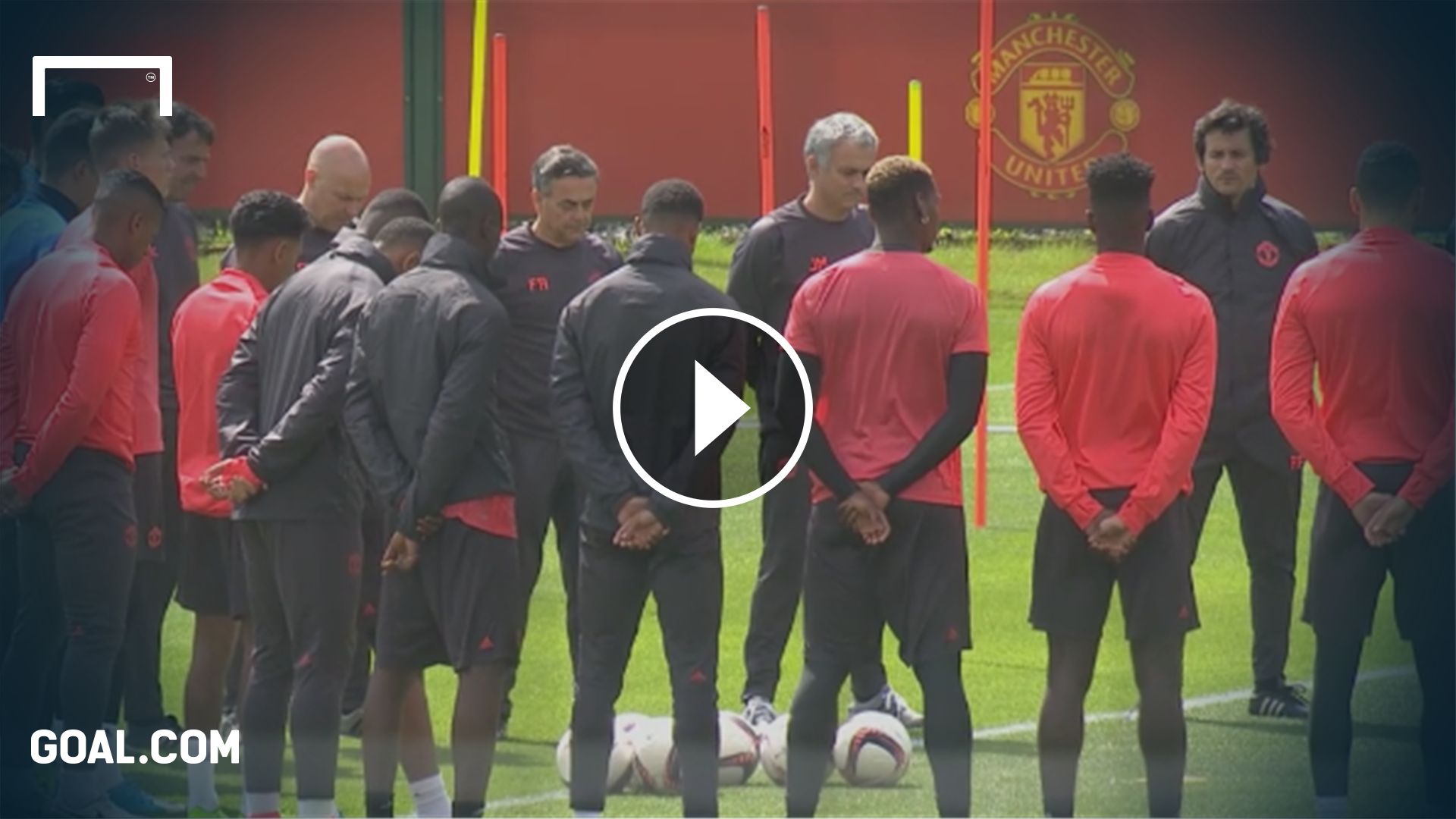 Manchester United tribute gyásszünet