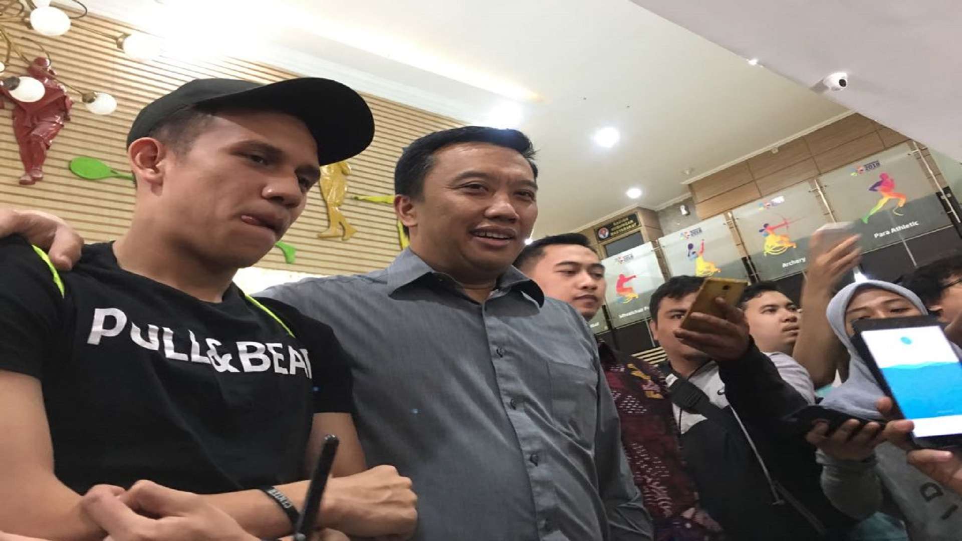 Egy Maulana Vikri dan Menpora Imam Nahrawi