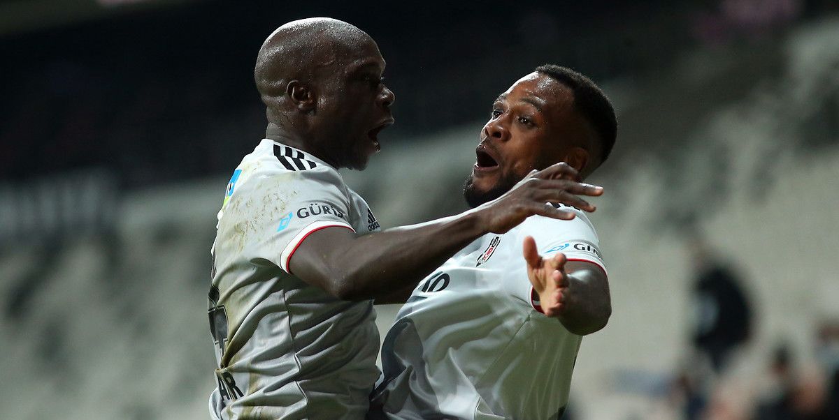 Vincent Aboubakar Cyle Larin Besiktas Goal Celebration vs. Rizespor 01/06/21