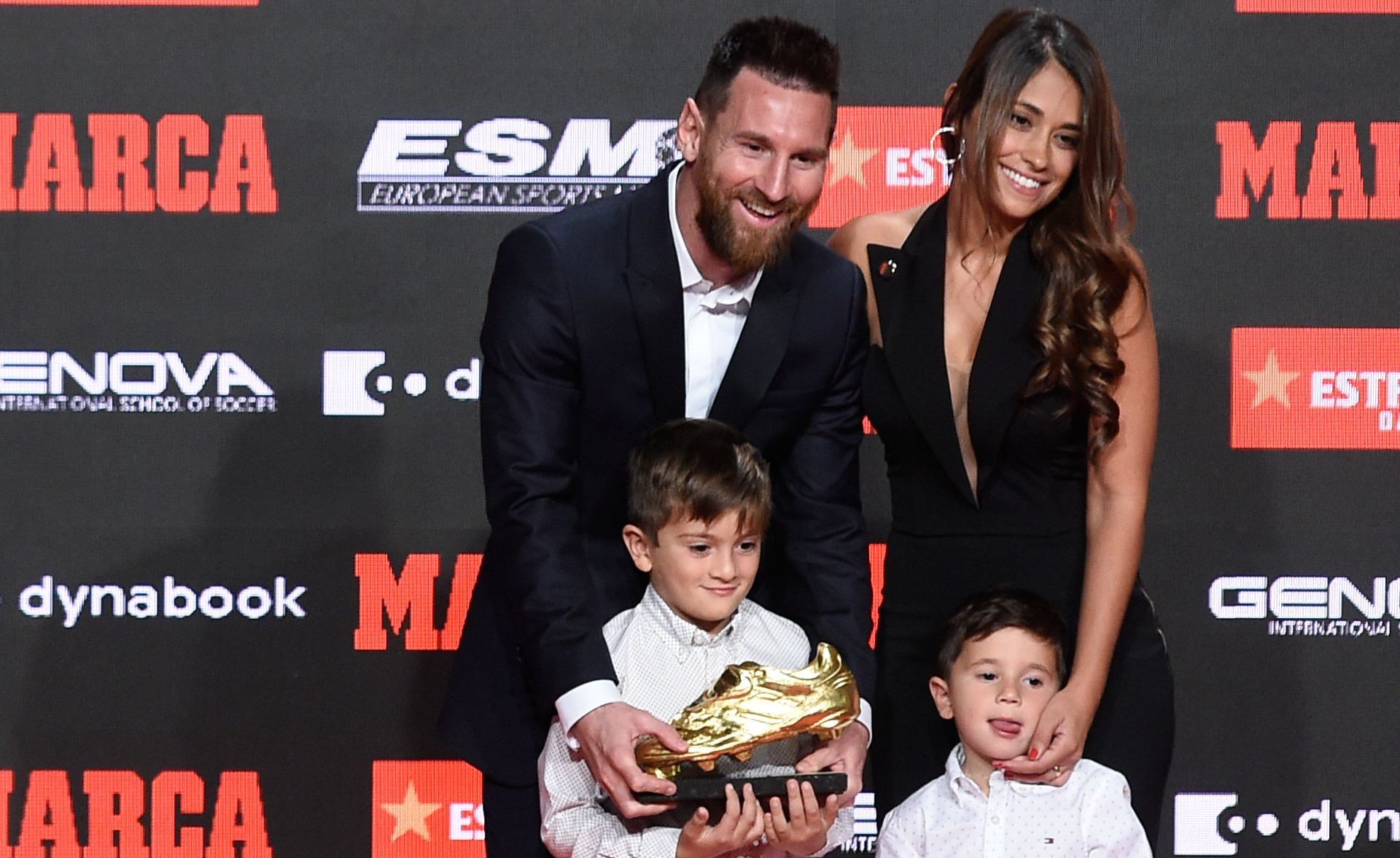 Messi Bota de Oro Antonella Roccuzzo Thiago Mateo
