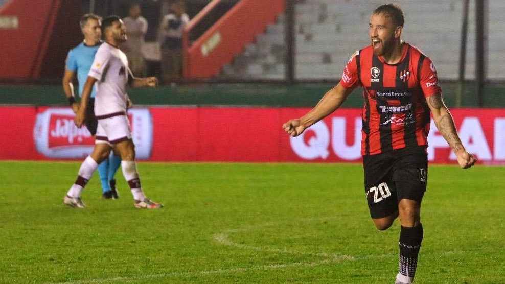 Junior Arias Patronato Lanus Copa Argentina 06042021