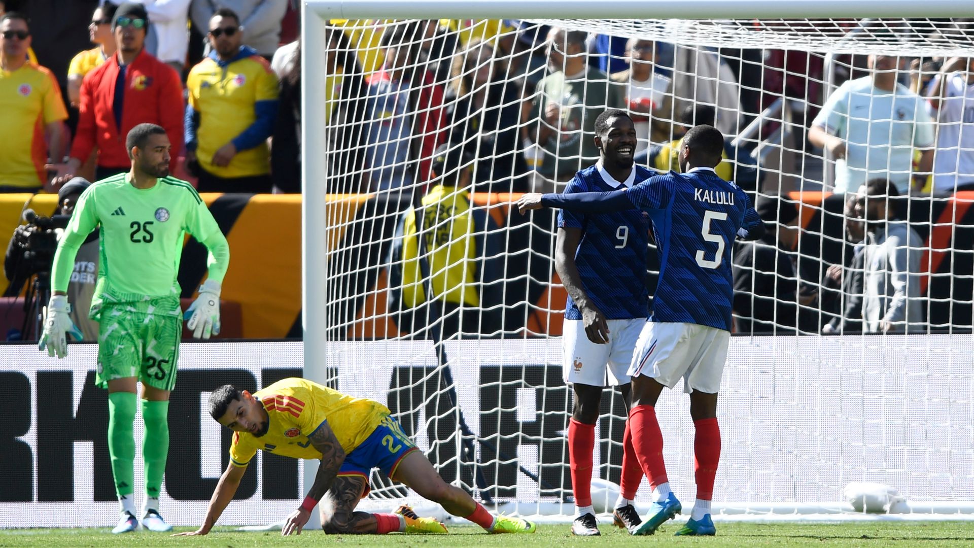 Colombia Francia Thuram Kalulu