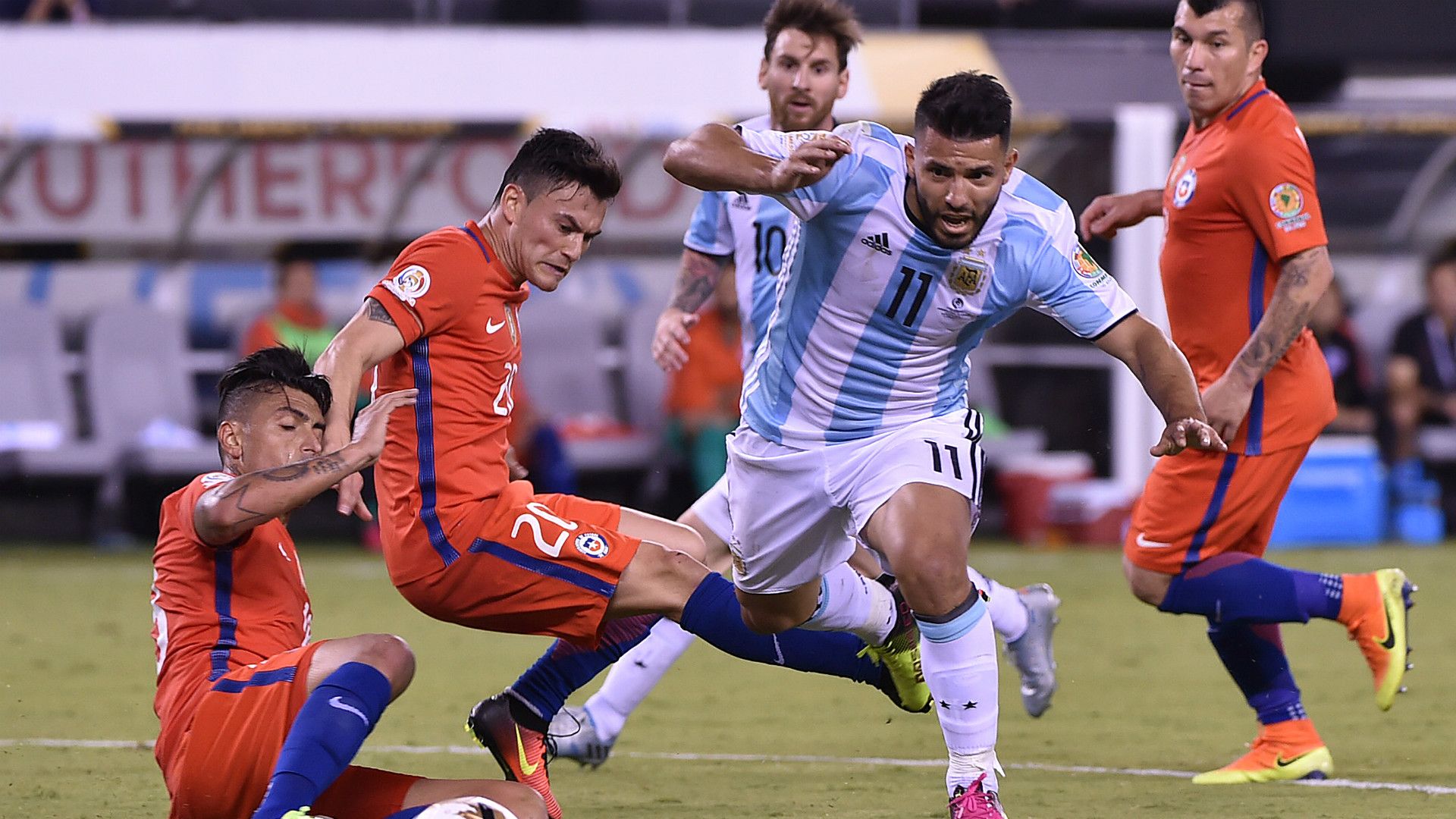 Sergio Aguero Argentina Chile Final Copa America Centenario 26062016