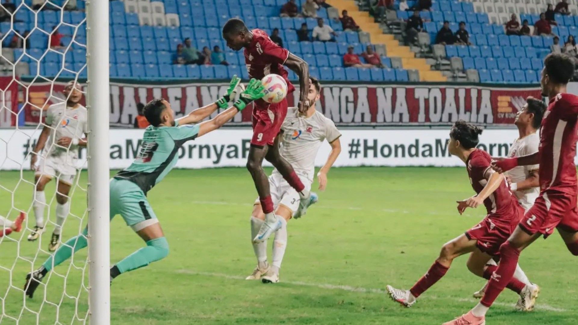 PSM Makassar vs Madura United 18102024