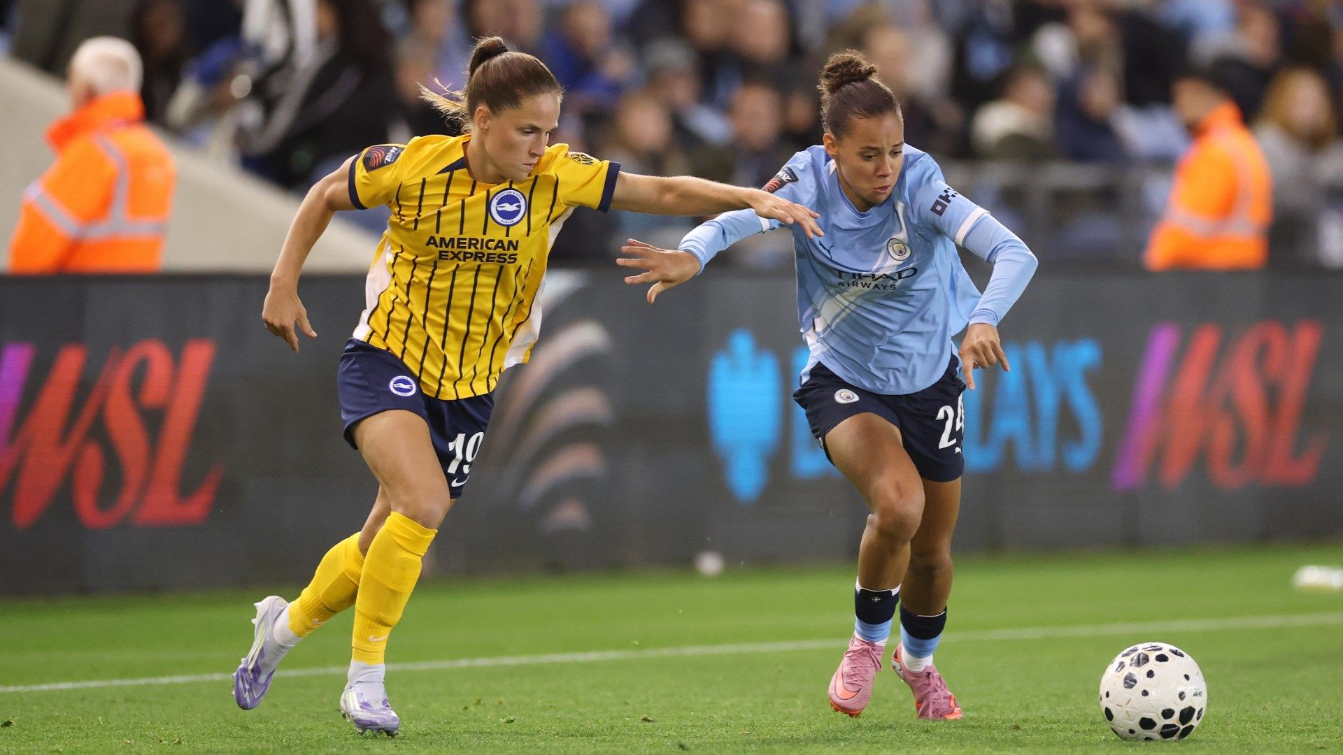 Marisa Olislagers Iman Beney Brighton Man City Women 2025-26