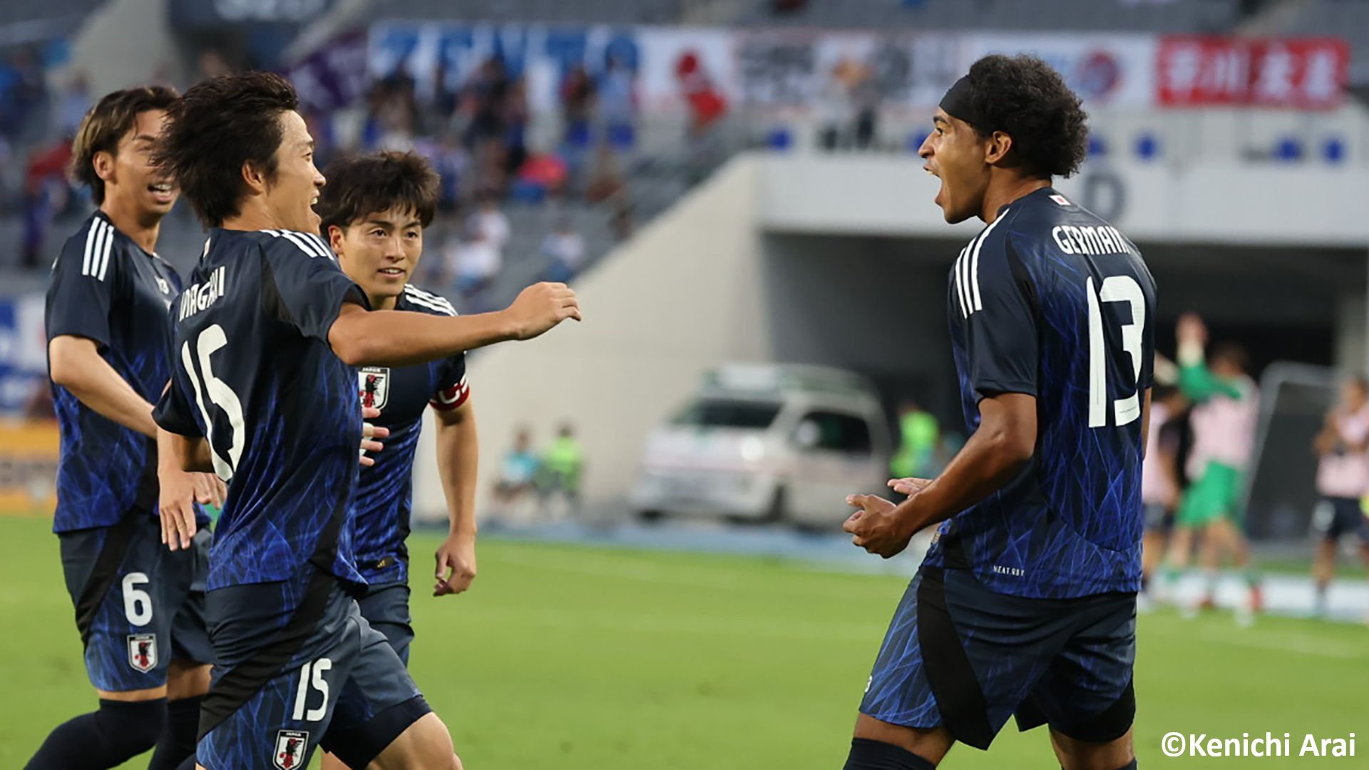 サッカーからみる日韓のナショナリティとローカリティ : 地域スポーツ実践の場へ… サッカーからみる日韓のナショナリティとローカリティ : 地域
