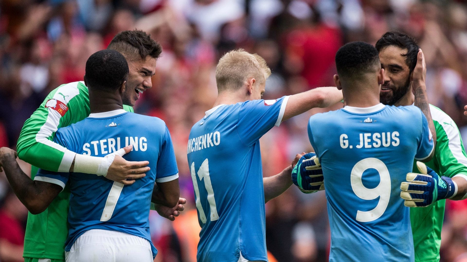 Gabriel Jesús - Claudio Bravo