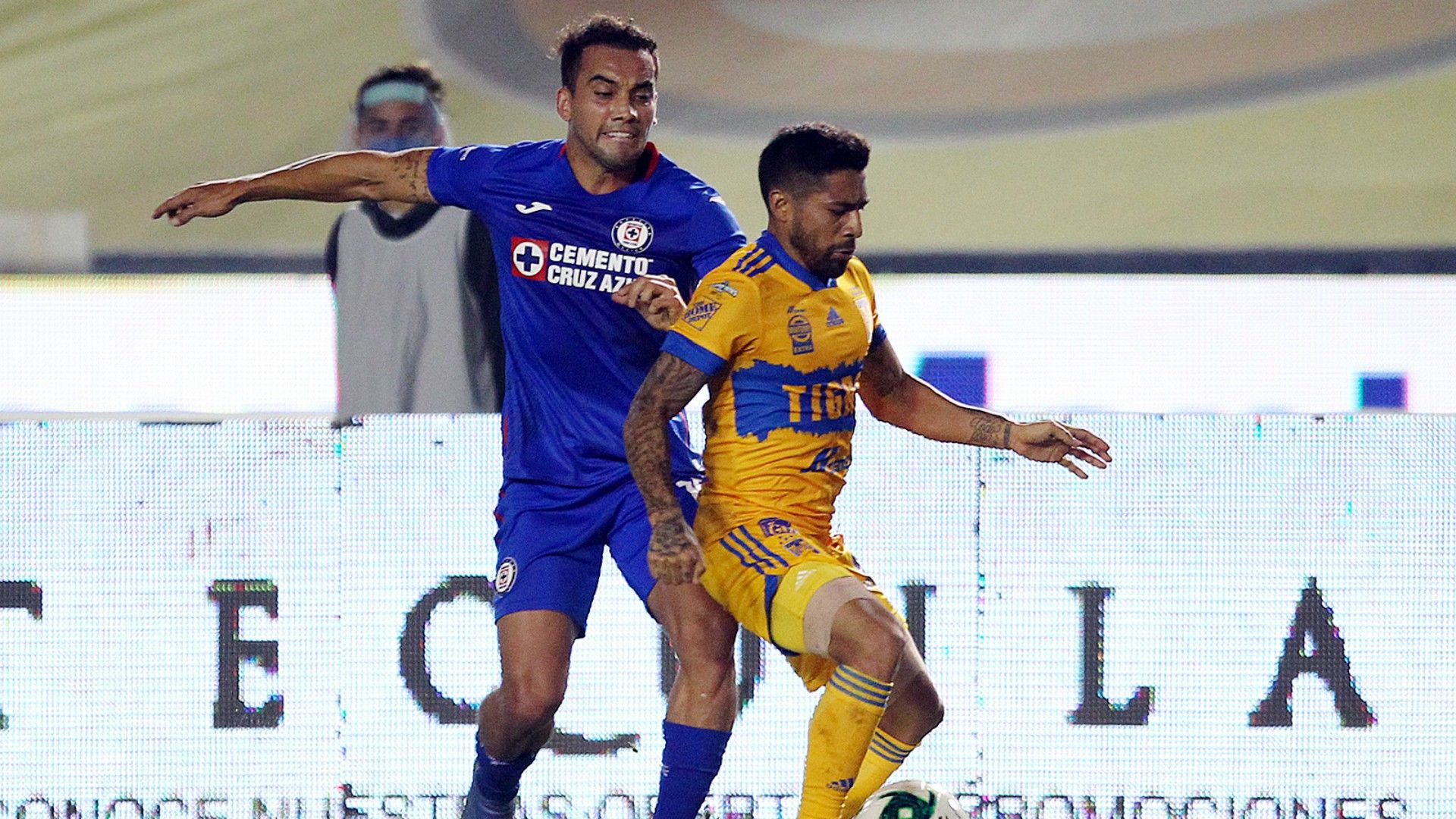 Javier Aquino Adrián Aldrete Cruz Azul Tigres