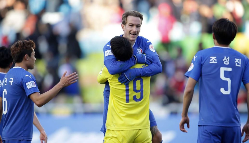 Adam Taggart Suwon Bluewings