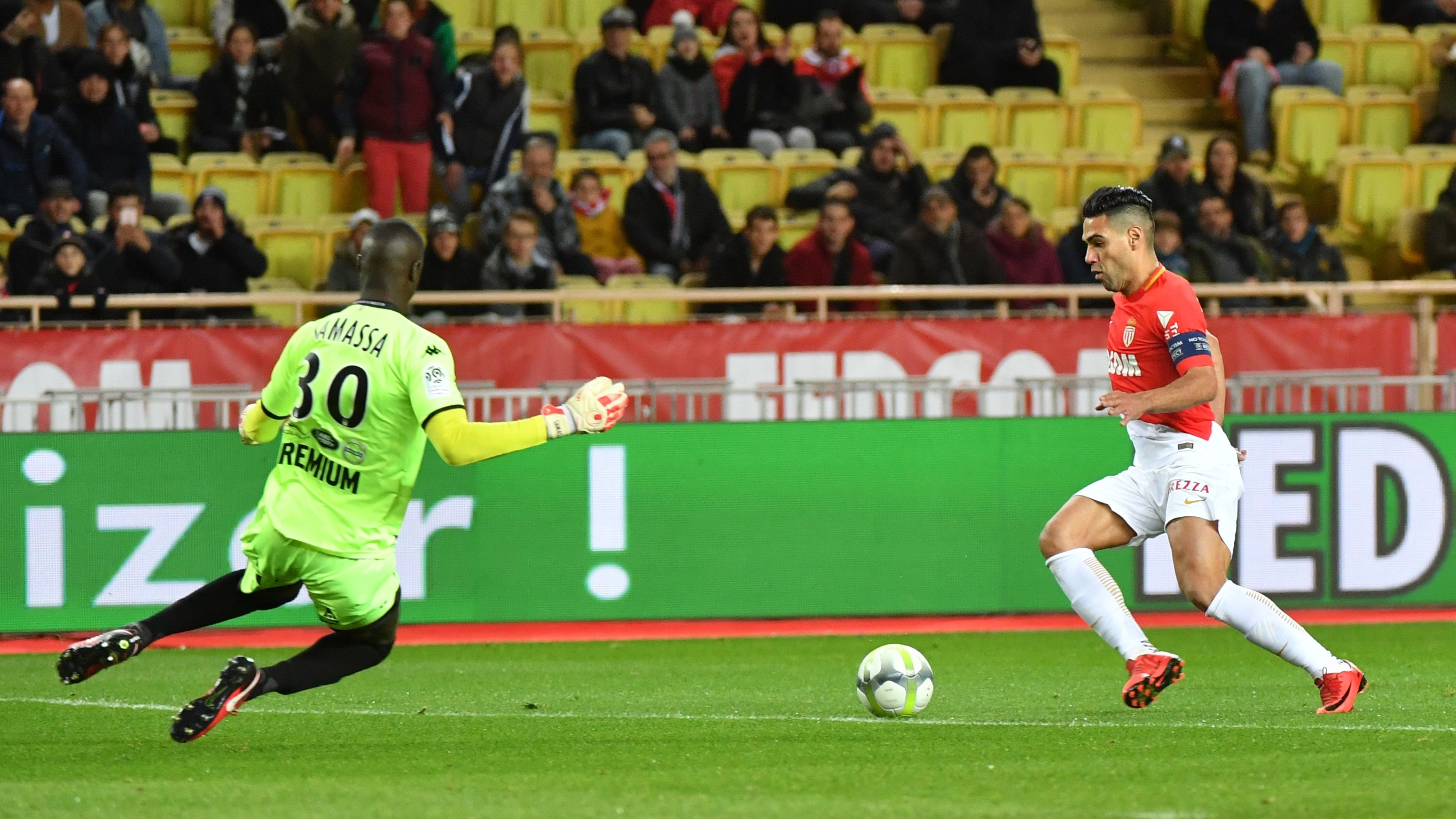 Radamel Falcao Monaco Troyes