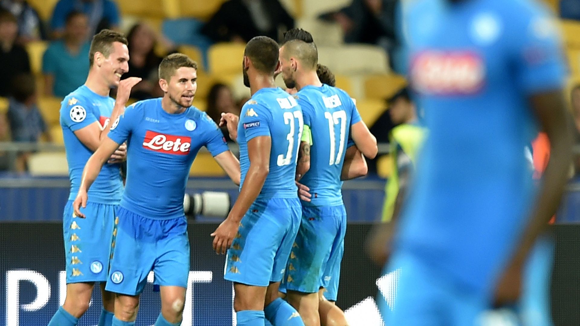 Napoli celebrating Dinamo Kiev Napoli Champions League
