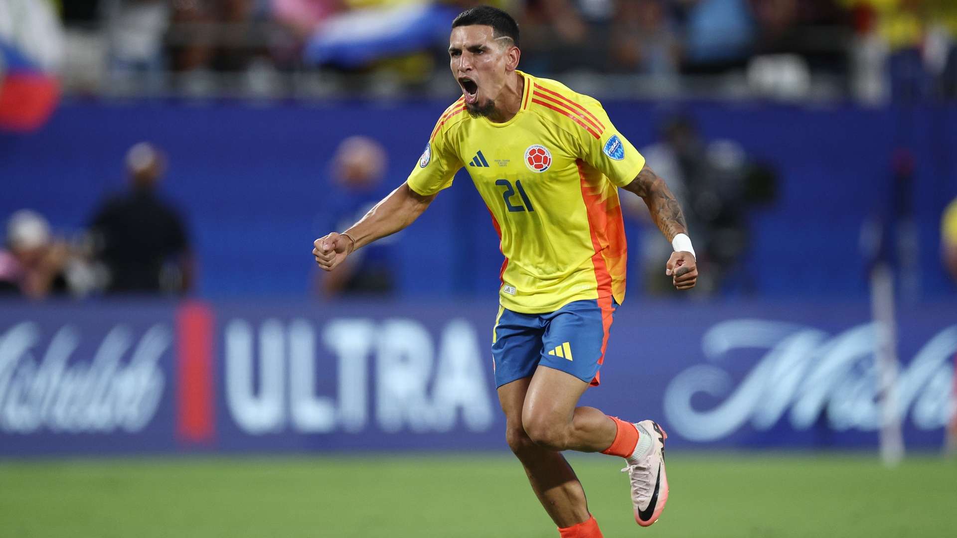 Daniel Munoz Colombia