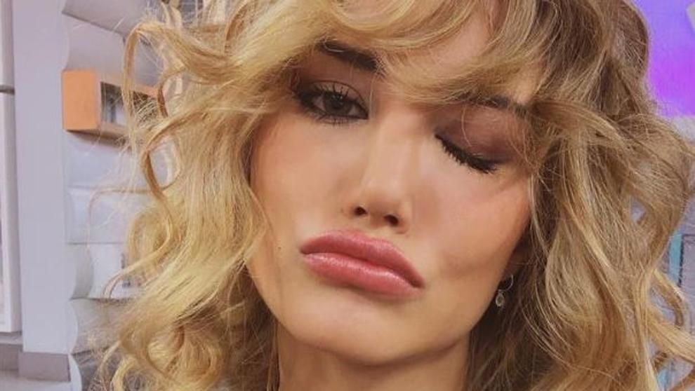 Alba Carrilo Courtois