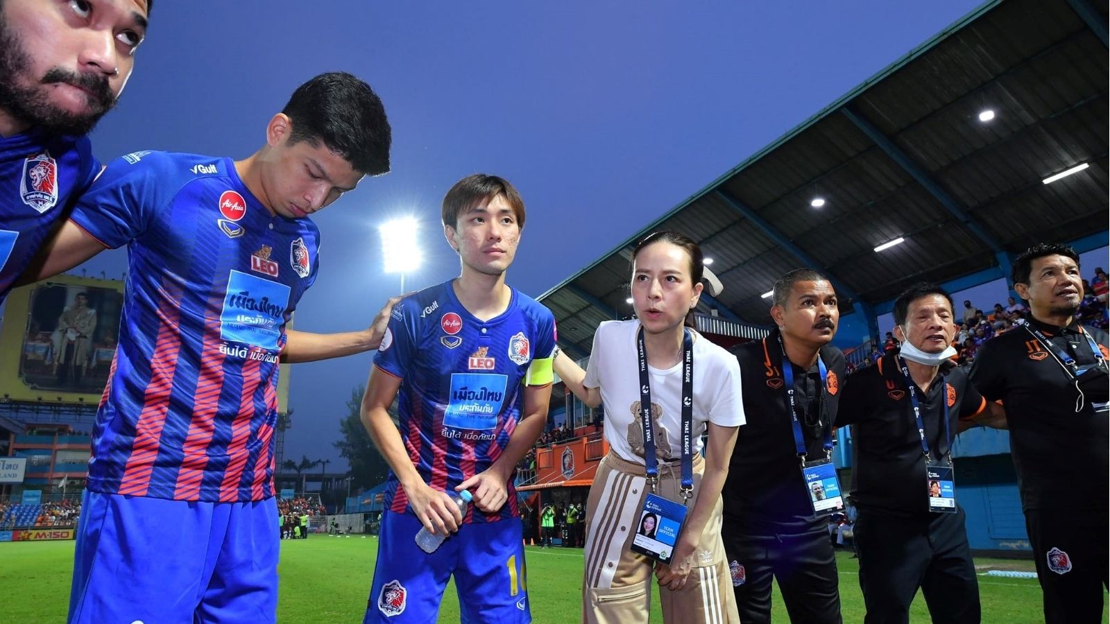 นวลพรรณ ล่ำซำ