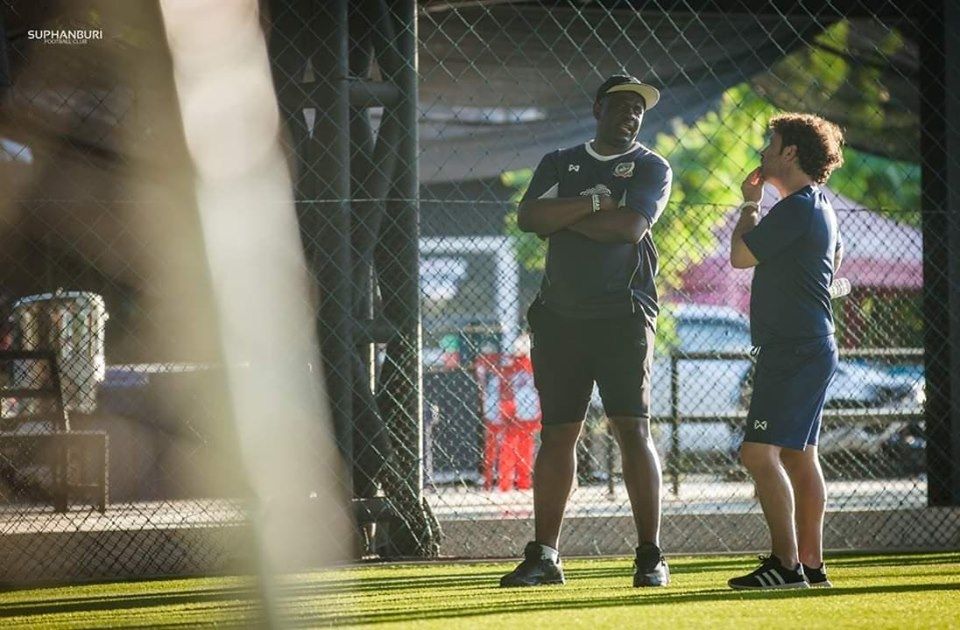 อเดบาโย กาเดโบ