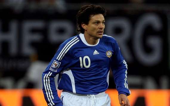 Jari Litmanen, Finland