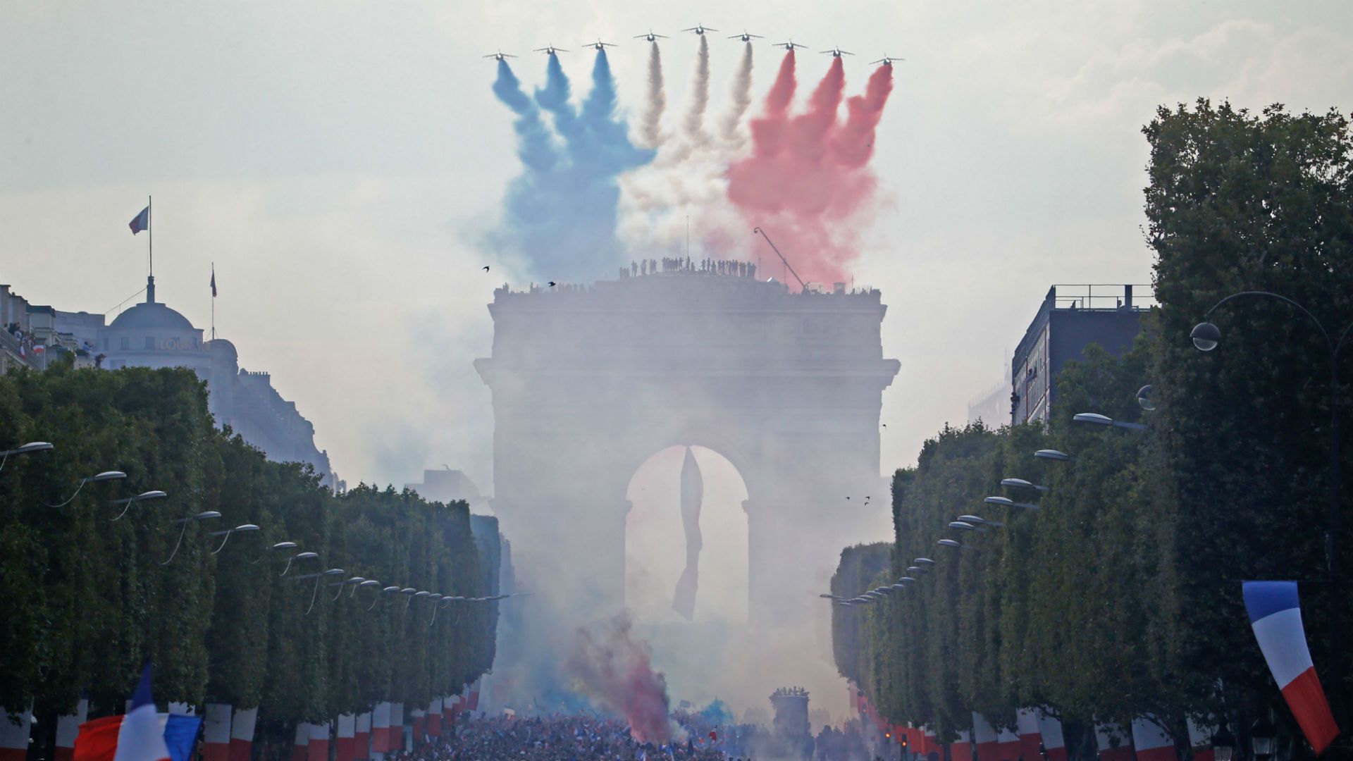 French team Champs Elysées Paris France 16072018