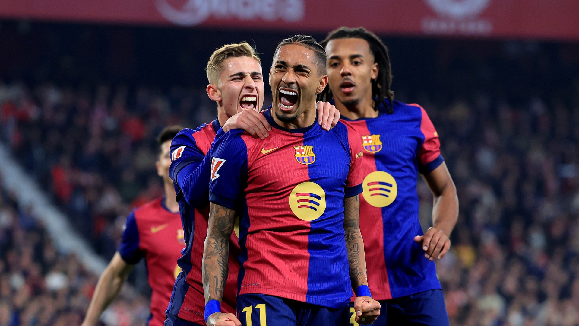 Raphinha of FC Barcelona celebrates