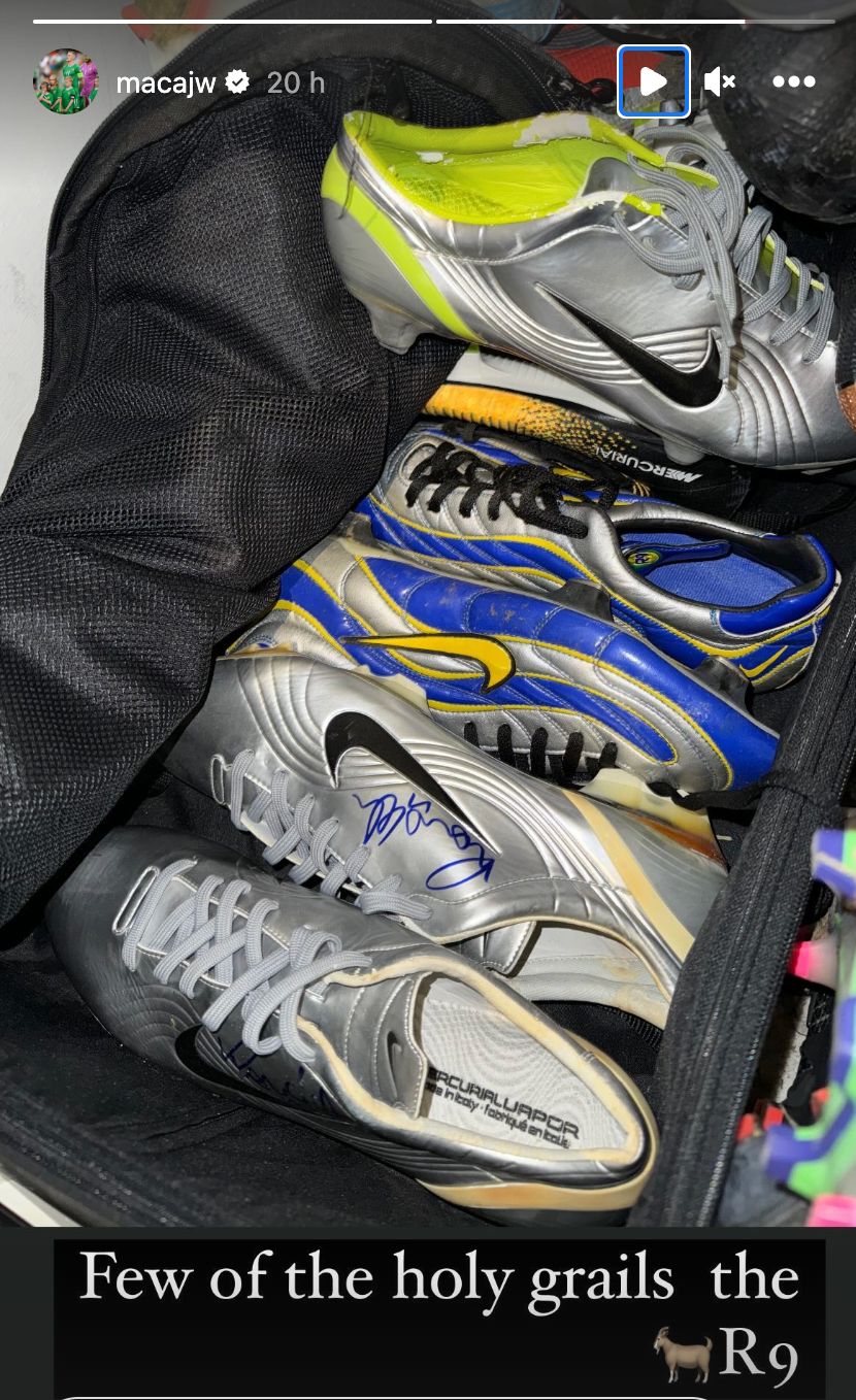 James McClean boot collection Ronaldo