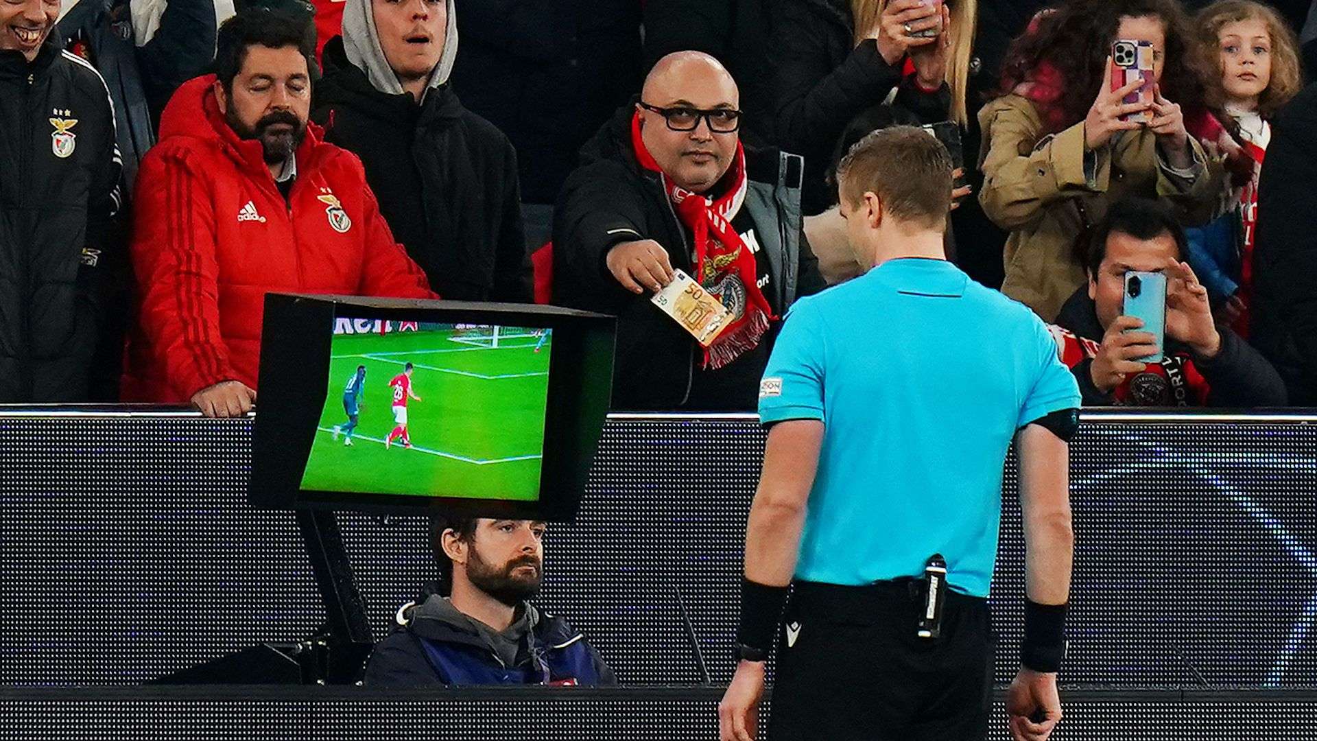 Benfica fan Benfica Monaco Champions League