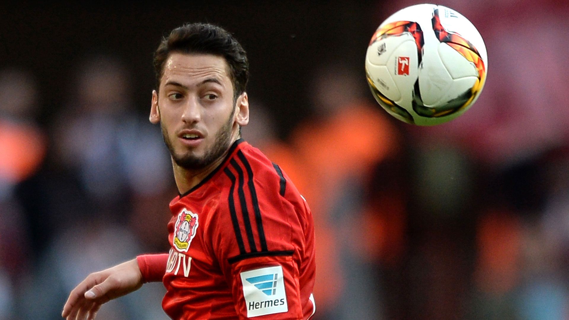 Hakan Calhanoglu 04102016
