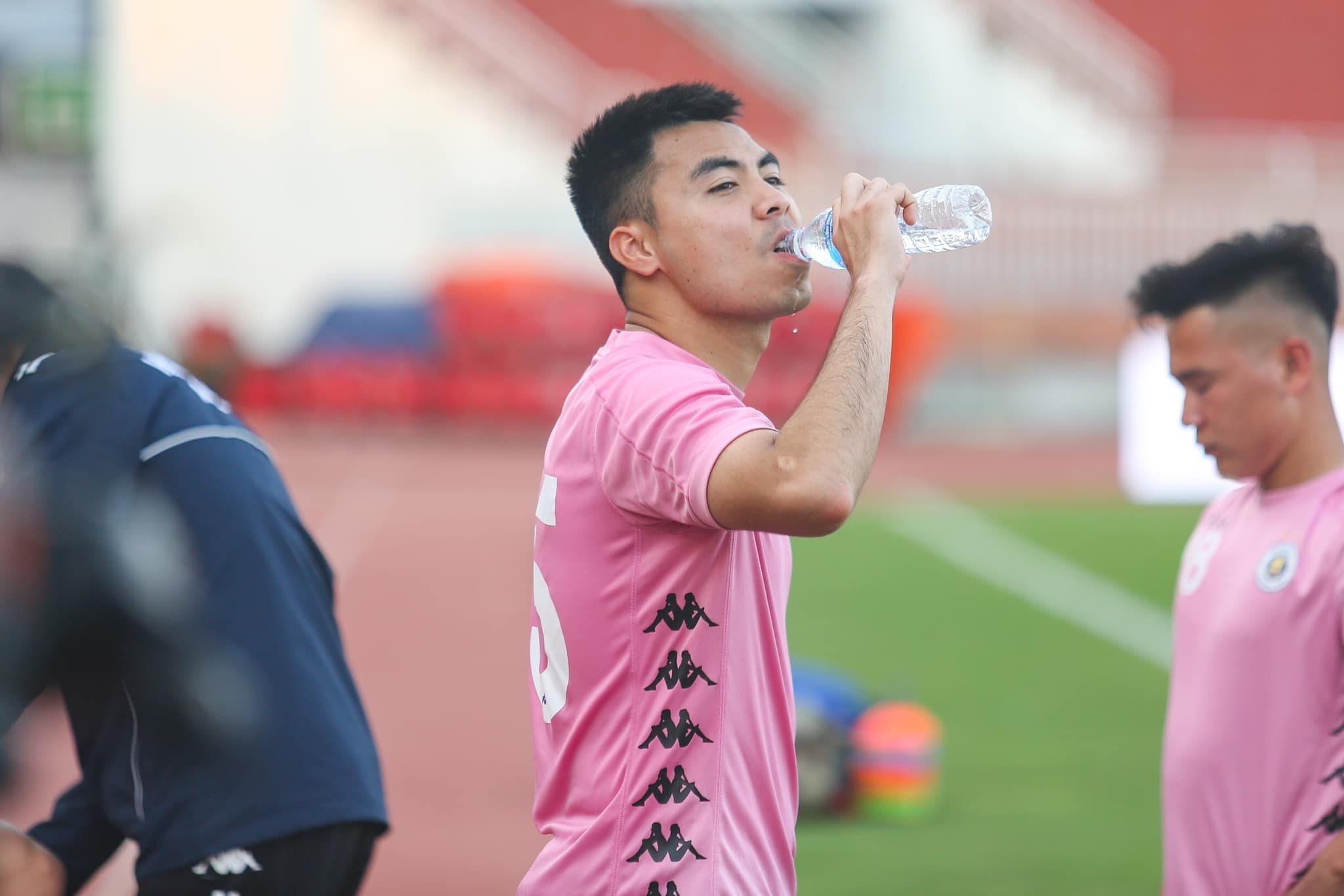 Pham Duc Huy Hanoi FC VTV6. trực tiếp Hà Nội FC và CLB TP.HCM. Đức Huy. Phạm Đức Huy. Hùng Dũng. Nguyễn Quang Hải. tin Quang Hải. Trận Siêu Cúp giữa CLB TP.HCM và Hà Nội FC sẽ diễn ra trên sân không khán giả. Covid-19. CLB Hà Nội. Hà Nội FC. Quang Hải. CLB TP.HCM. Công Phượng. Tiền đạo Công Phượng. Công Phượng ghi bàn. V.League. Lịch thi đấu V.League. Siêu cúp quốc gia.