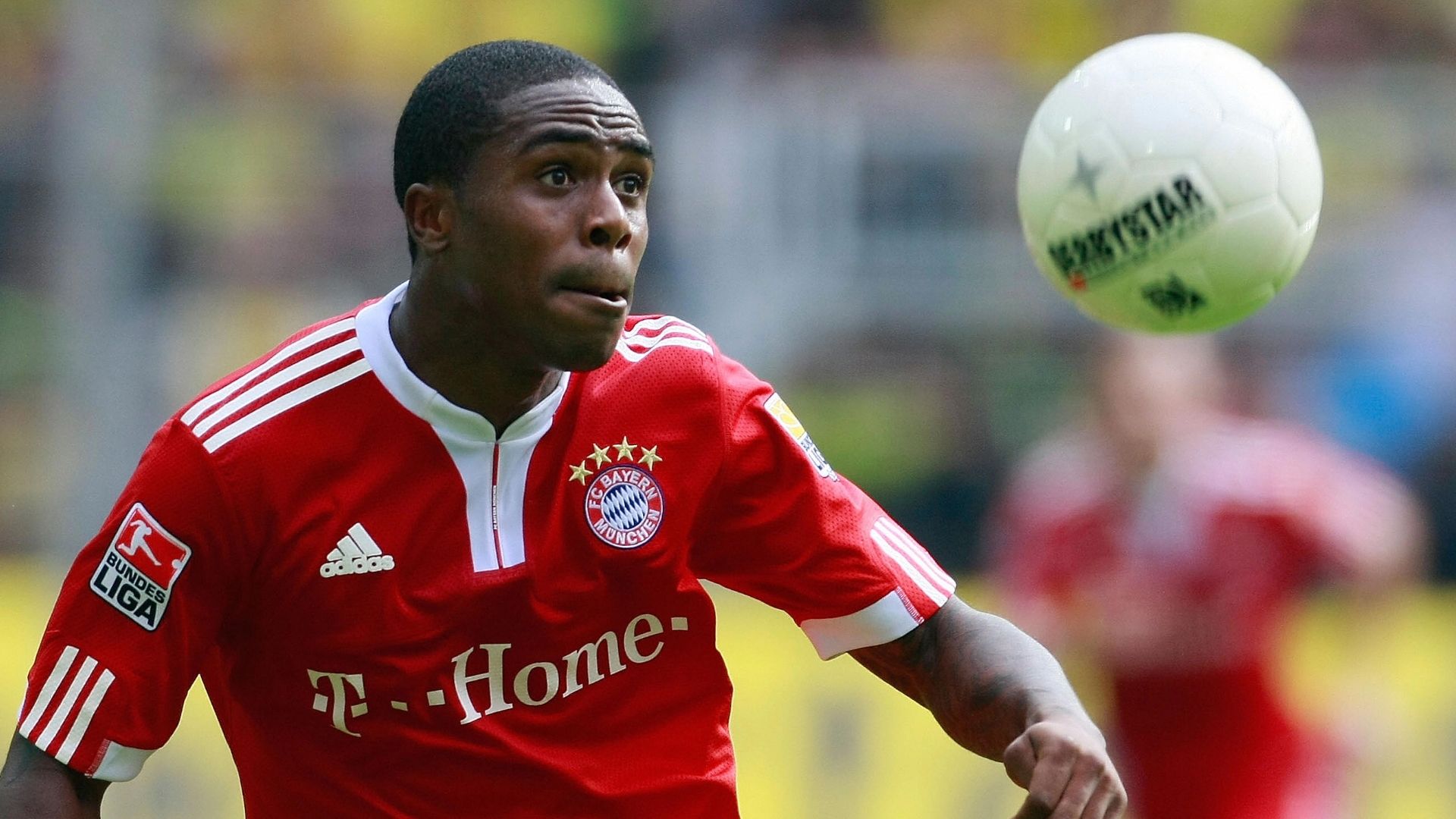 Edson Braafheid, Bayern Munich 2009
