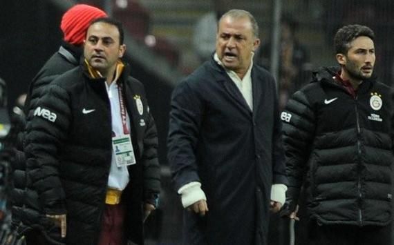 Galatasaray coach Fatih Terim and his assistant Hasan Sas