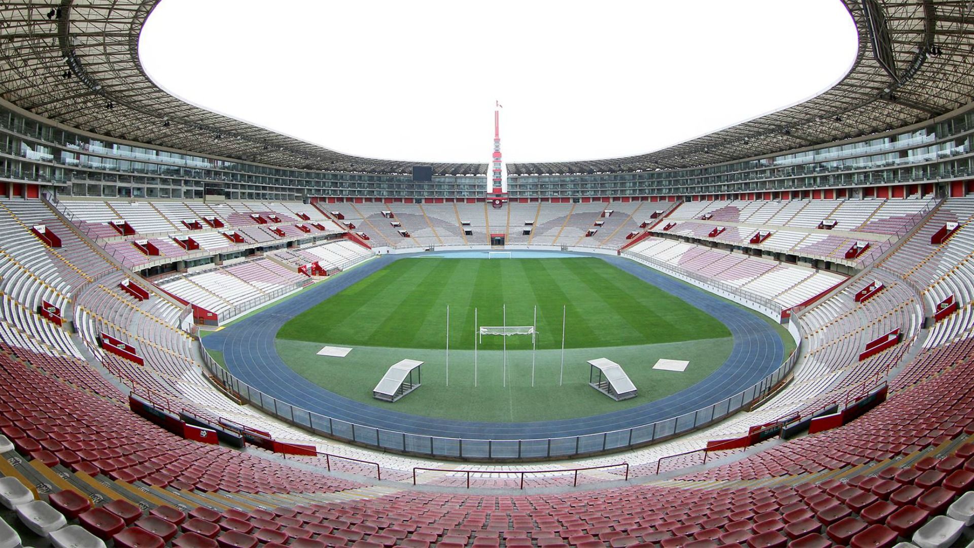 Estadio Nacional de Lima, Perú
