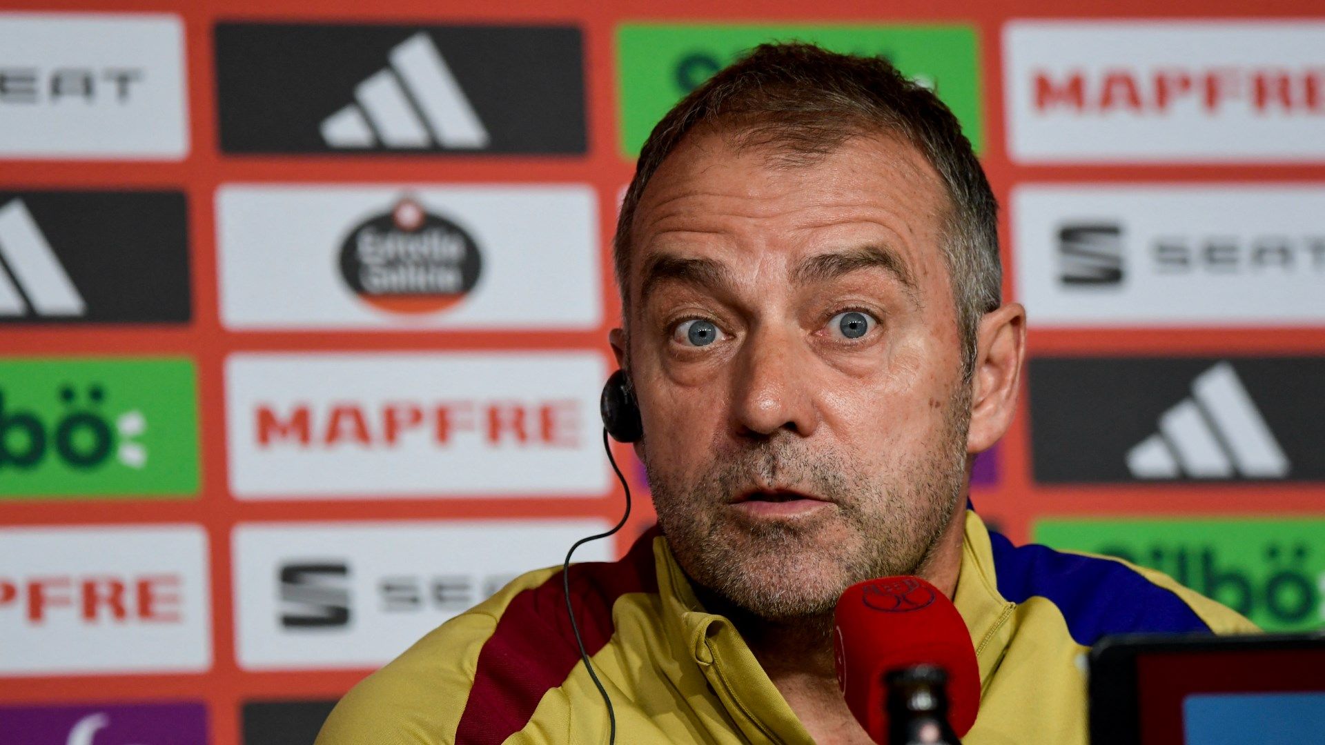 Hansi Flick Barcelona 2025