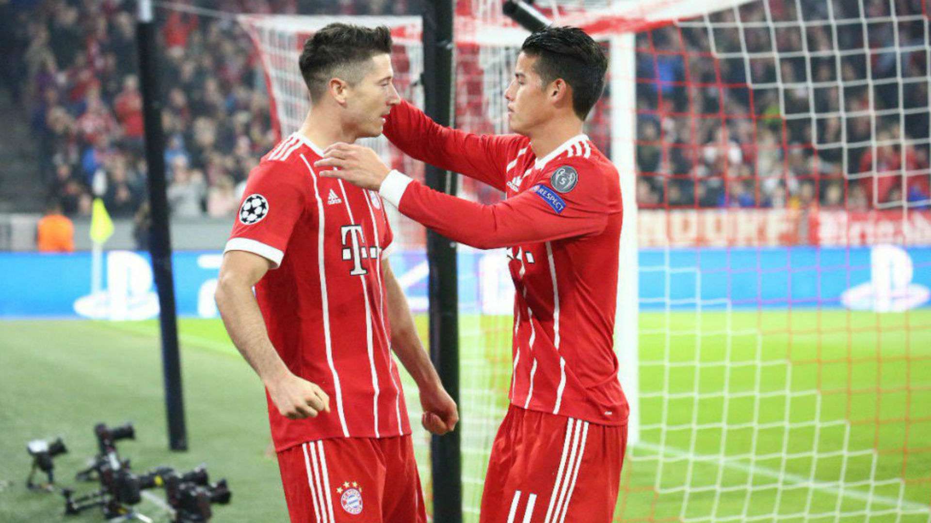 James y Lewandowski Bayern