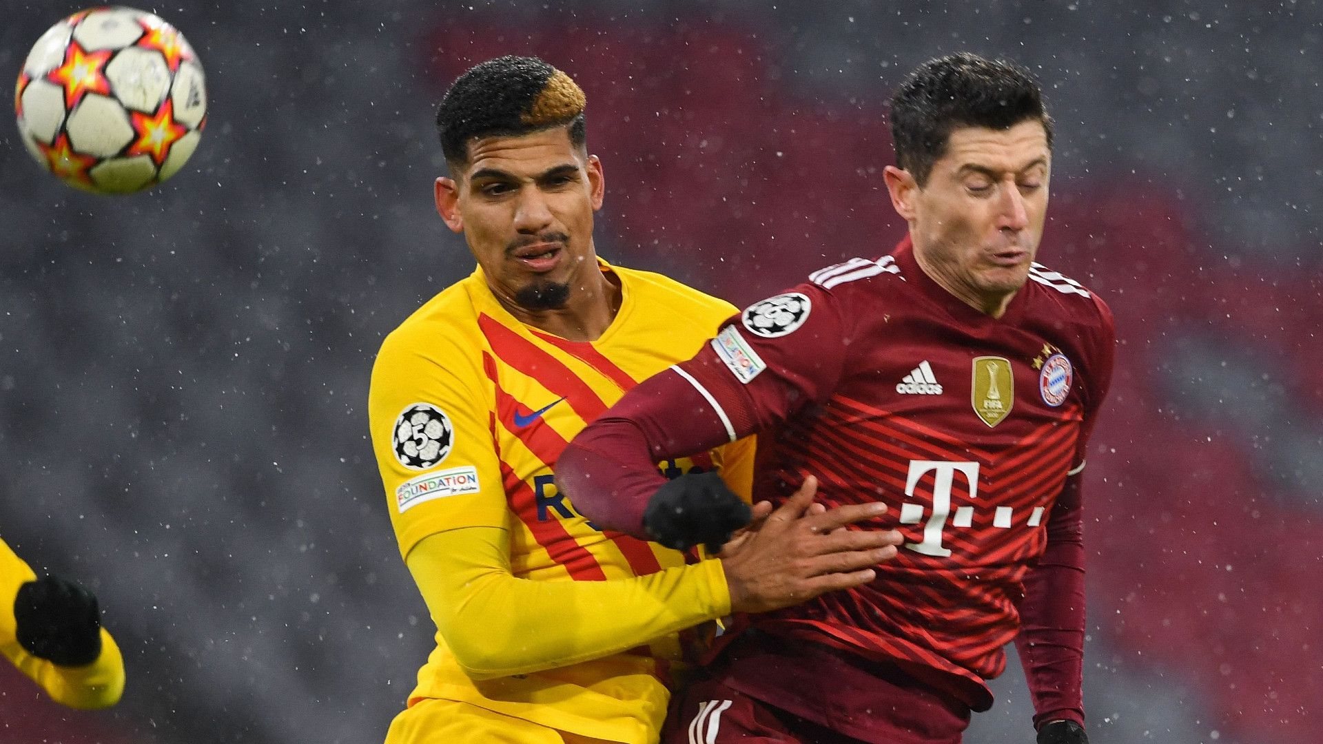 ROBERT LEWANDOWSKI BAYERN MÜNCHEN CHAMPIONS LEAGUE 08122021