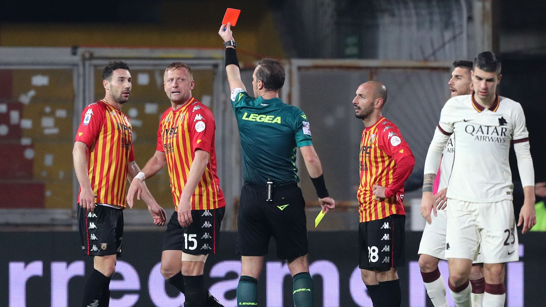 Glik red card - Benevento Roma