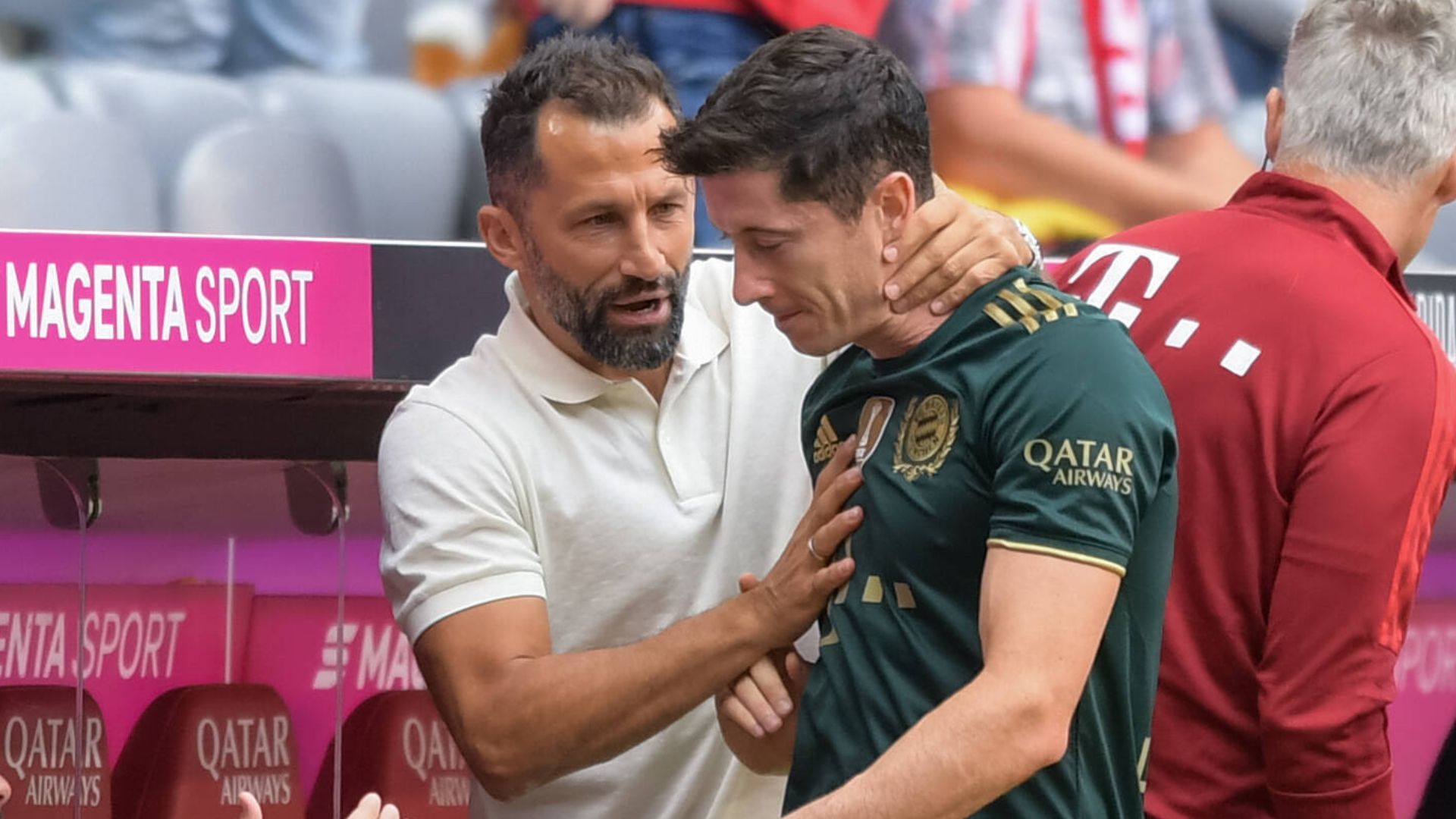 ONLY GERMANY Hasan Salihamidzic Robert Lewandowski Bayern 2022