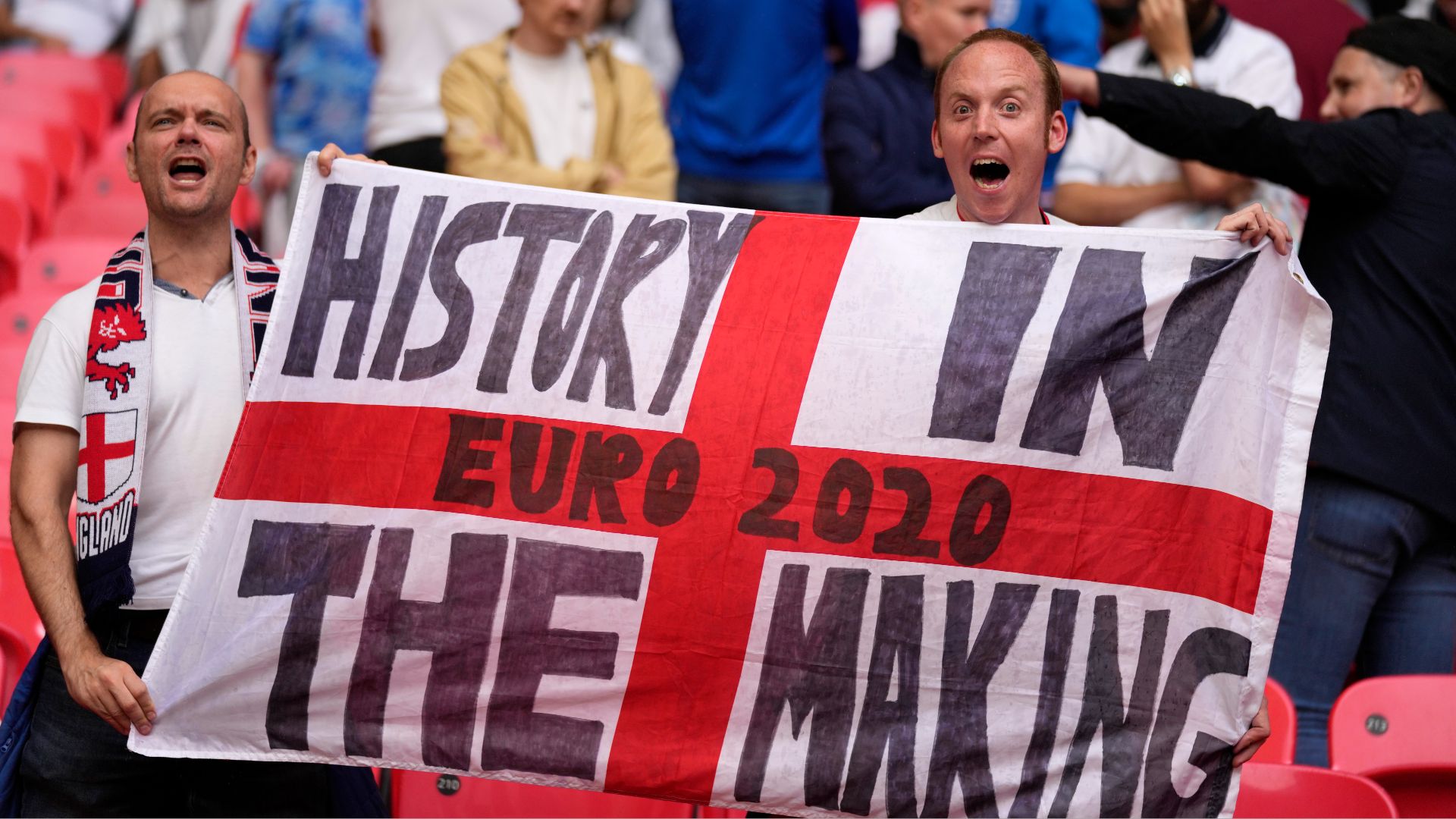 England fans vs Italy Euro 2020 final Wembley