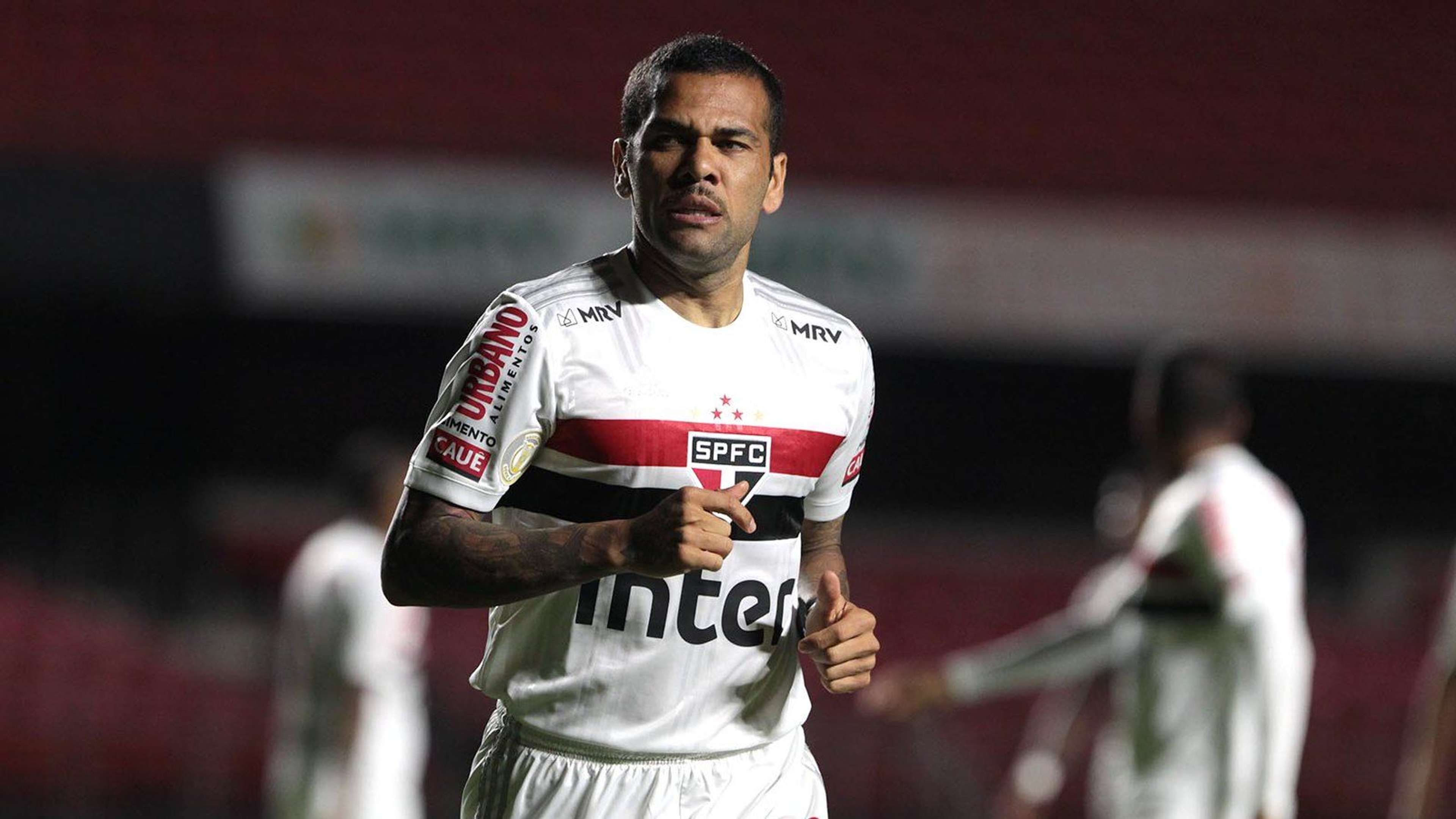 Dani Alves - São Paulo 1 x 1 Ceará - Brasileirão 2020