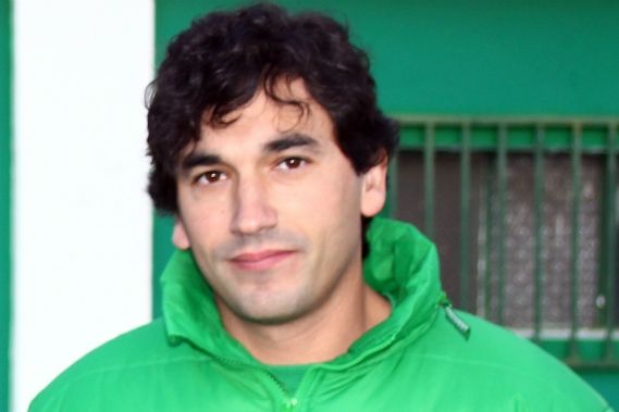 eduardo almeida - T-Team coach