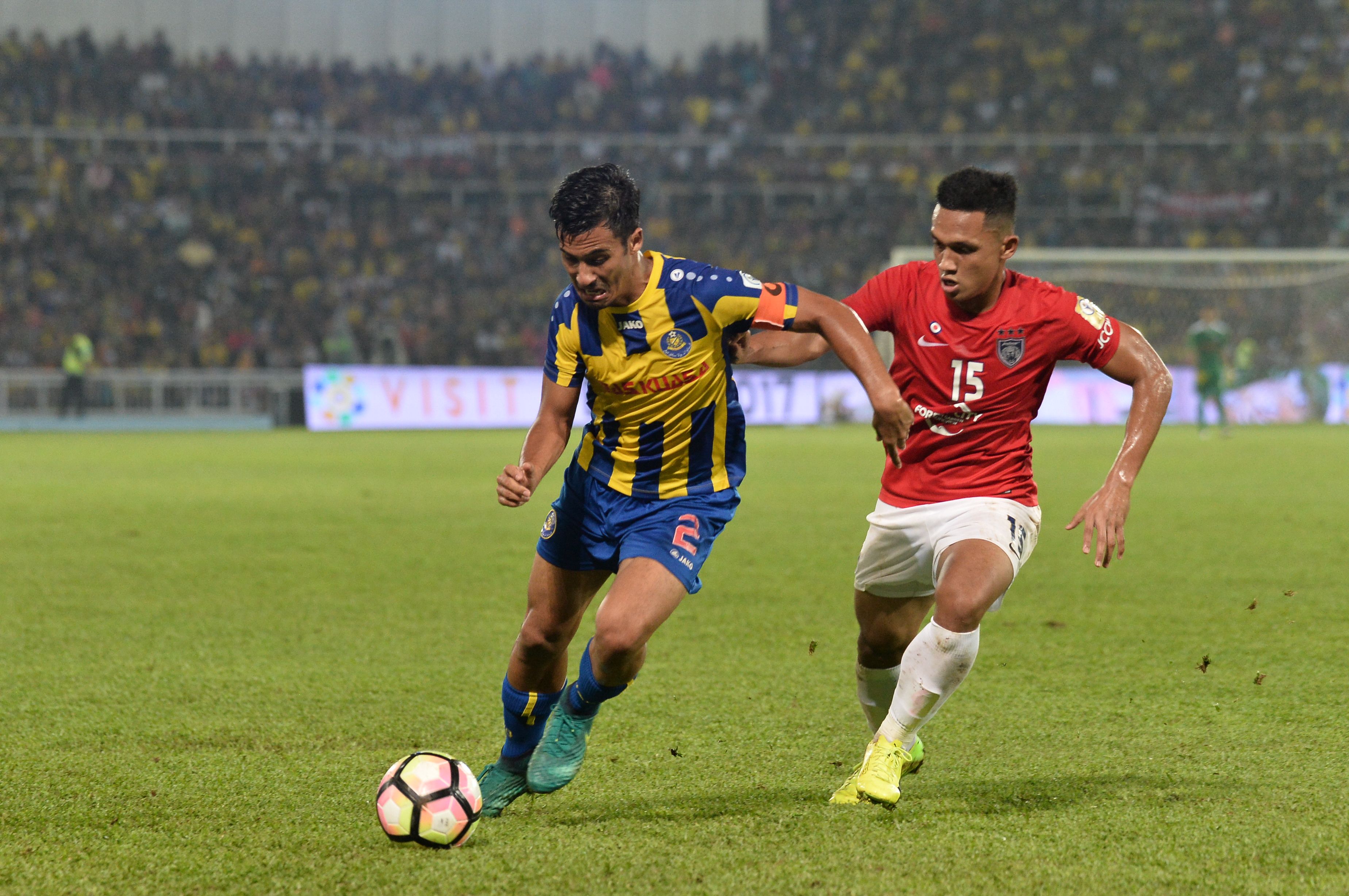 Matthew Davies Fazly Mazlan Johor Darul Ta'zim Malaysia FA Cup 01042017