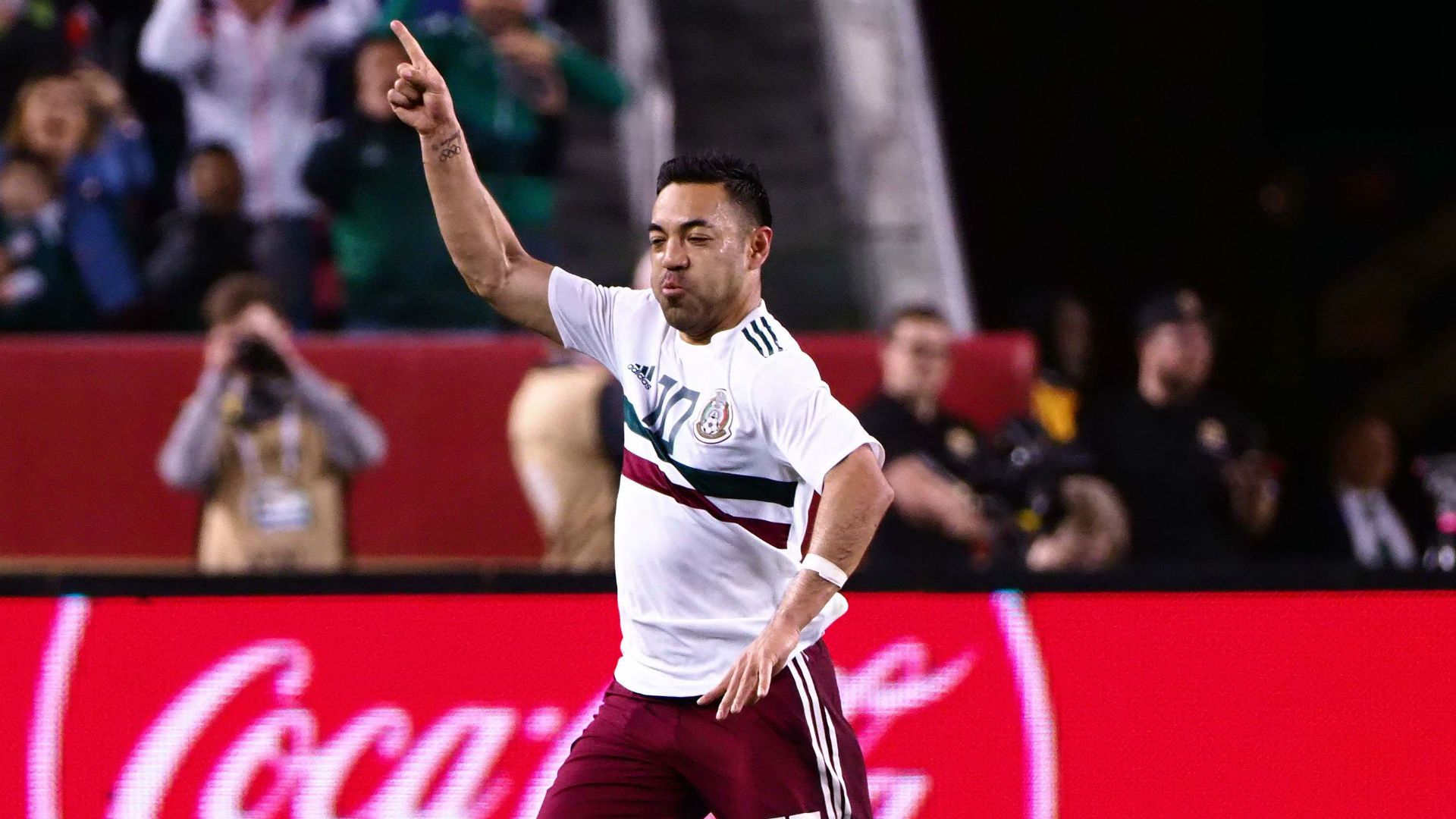 Marco Fabian Mexico Iceland