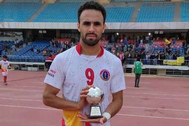 Enrique Esqueda India