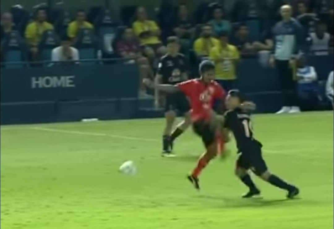 เดชา สอาดโฉม, สุภโชค สารชาติ