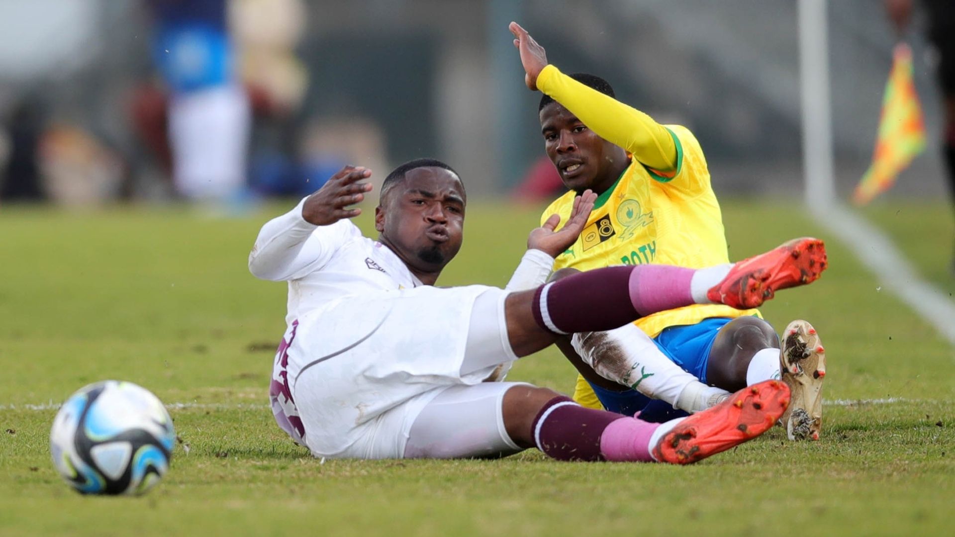 Kagiso Malinga and Neo Maema, Swallows vs Mamelodi Sundowns