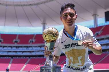 Lenin Camacho Pumas
