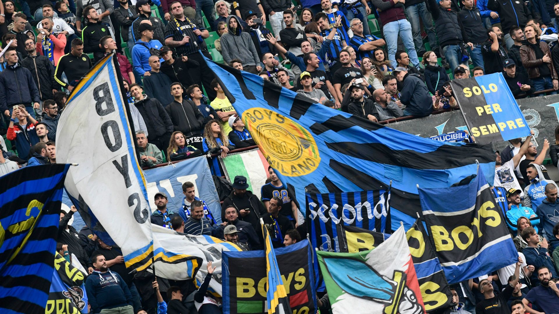 Inter fans