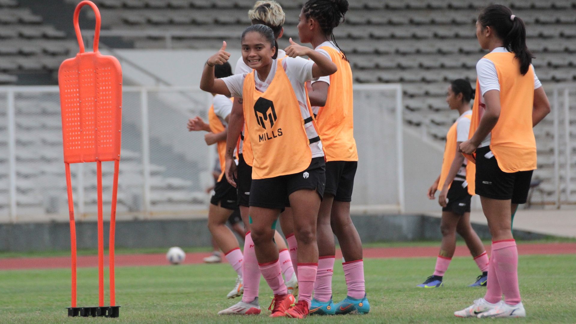 Ade Mustikiana Timnas Indonesia